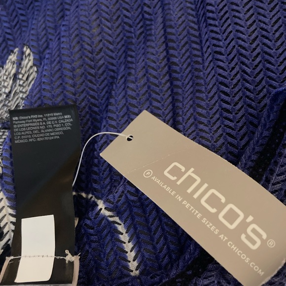 NWT Chicos Travelers Floral wheatmesh jacket. Deep Amparo Blue size S/M - Picture 7 of 7